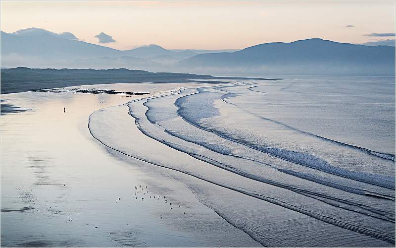 First Light - Inch Strand_Barry Freeman.jpg - George Farthing 2017